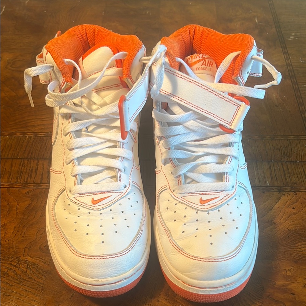 Nike White and Orange Sneakers Classic Design